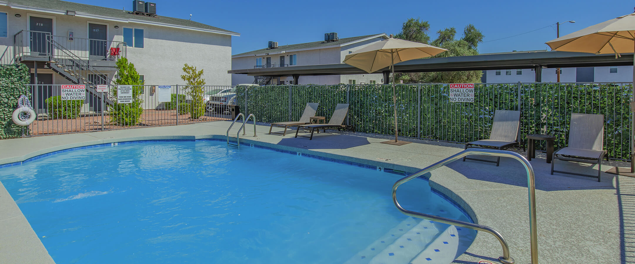 Two Five Greenway Apartments Apartments in Phoenix, AZ